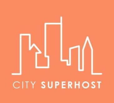 Free Parking Centre Flat By Superhost * Manchester